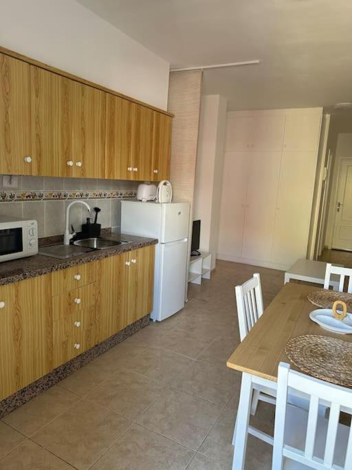 Bonito Estudio En San Isidro Bien Situado Exterior photo